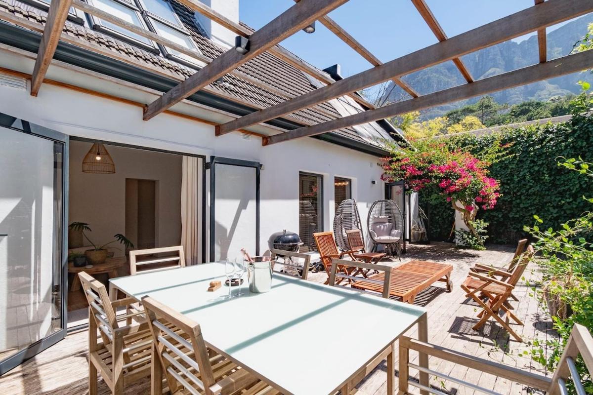 Kirstenbosch Pool & Garden Holiday home Cape Town