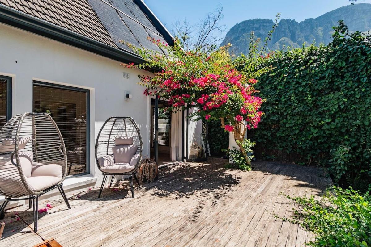 Kirstenbosch Pool & Garden Holiday home *
